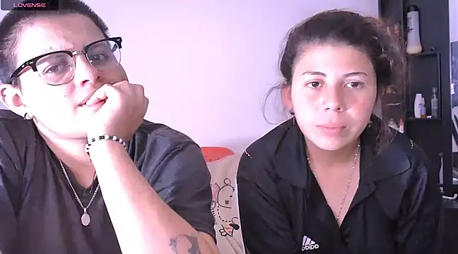 tatsumi nao online show from 12/05/24, 03:48