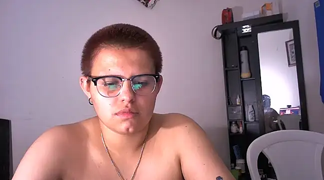 tatsumi nao online show from 12/11/24, 05:00