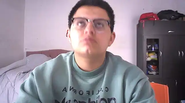 tatsumi nao online show from 03/20/25, 09:13