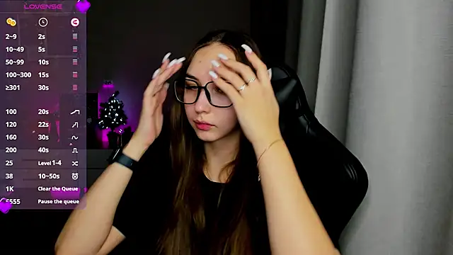 Snapshot of Sm0ly chatting on 12/07/24, 02:09 Sm0ly online show from 12/07/24, 02:09