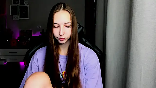 Snapshot of Sm0ly chatting on 10/02/25, 02:07 Sm0ly online show from 10/02/25, 02:07