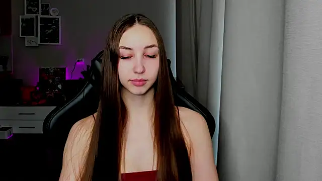 Snapshot of Sm0ly chatting on 03/30/26, 02:45 Sm0ly online show from 03/30/26, 02:45