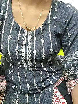 mariyaqueen online show from 10/19/25, 03:34