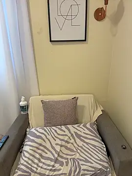 Snapshot of Brownfitbabyy chatting on 03/04/26, 12:00 Brownfitbabyy online show from 03/04/26, 12:00