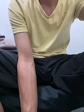 Snapshot of zeck80 chatting on 09/24/25, 06:55 zeck80 online show from 09/24/25, 06:55