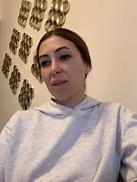 RaquelleDevon online show from 03/06/25, 04:17