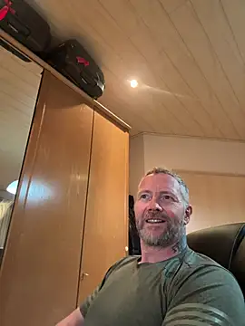 Snapshot of Rockburg chatting on 05/11/26, 02:12 Rockburg online show from 05/11/26, 02:12
