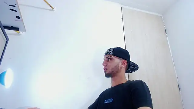 Gregory hard online show from 11/10/25, 03:27