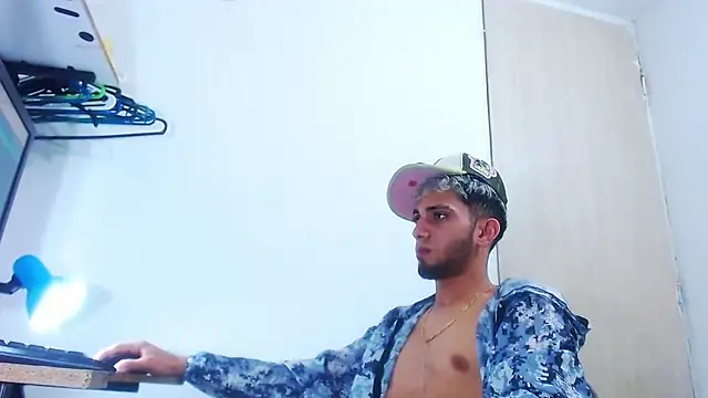 Gregory hard online show from 11/28/25, 04:09