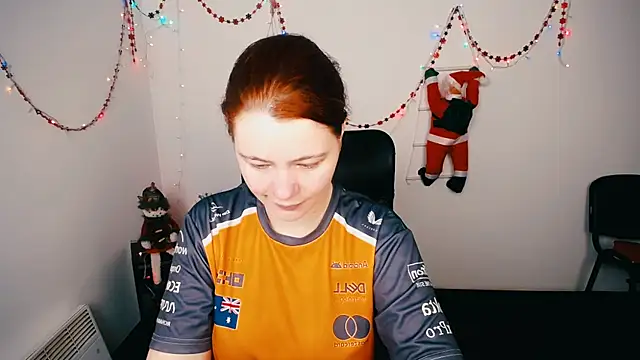 Sun Alexia online show from 12/19/25, 02:13