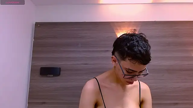 Cutie Shy  online show from 02/20/25, 07:19