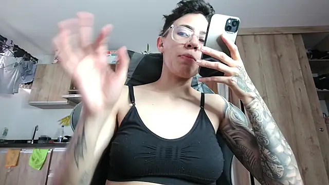 Cutie Shy  online show from 06/23/26, 12:58