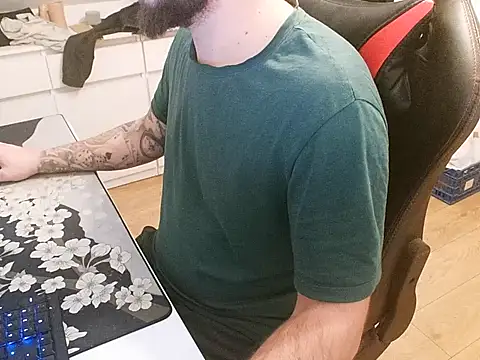 Snapshot of prezydentcam chatting on 03/15/26, 10:49 prezydentcam online show from 03/15/26, 10:49