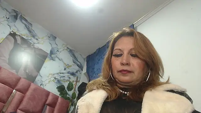 Kazsandraa online show from 04/01/26, 04:46