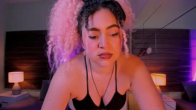 Kateryn  online show from 02/01/25, 11:48