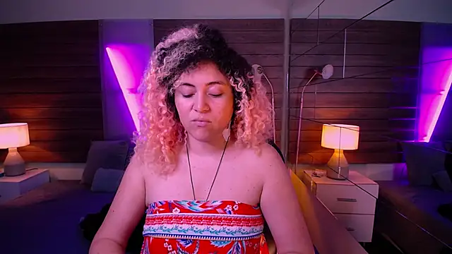 Kateryn  online show from 02/08/25, 07:49