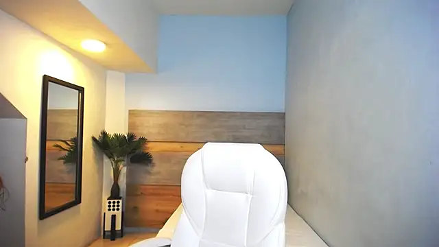 Snapshot of liseth_fox chatting on 01/11/25, 01:27 liseth fox online show from 01/11/25, 01:27