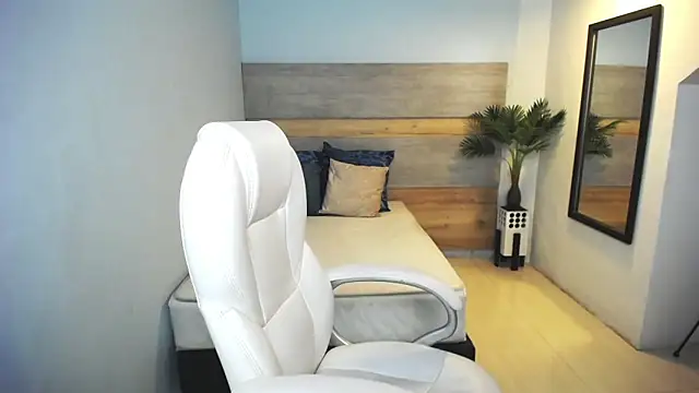 Snapshot of liseth_fox chatting on 01/29/25, 08:35 liseth fox online show from 01/29/25, 08:35