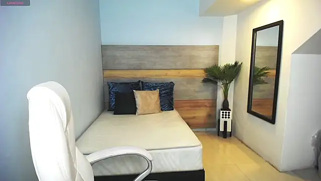 Snapshot of liseth_fox chatting on 02/22/25, 07:25 liseth fox online show from 02/22/25, 07:25