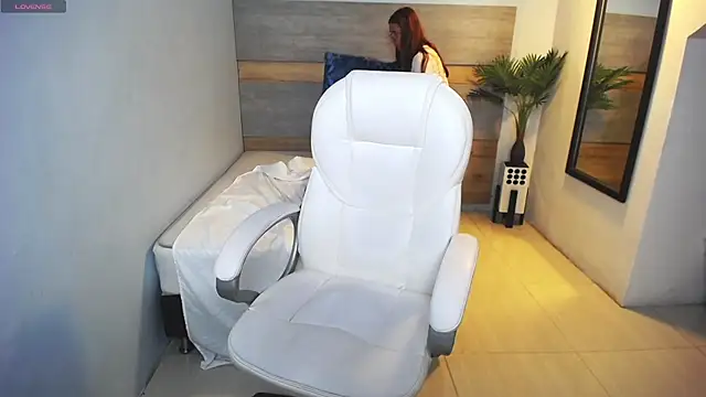 Snapshot of liseth_fox chatting on 03/08/25, 01:50 liseth fox online show from 03/08/25, 01:50