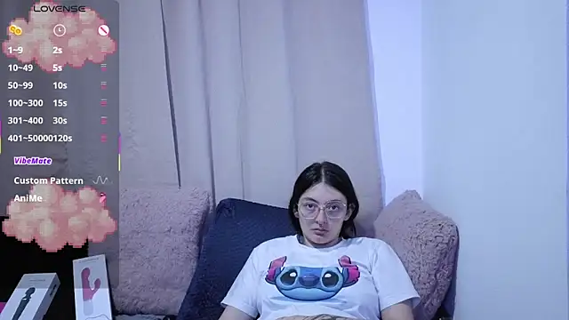 lessliee22  online show from 06/19/26, 05:01