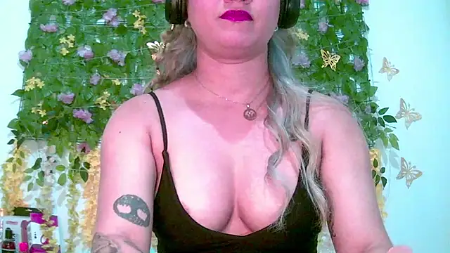 Crysrus online show from 05/04/26, 06:59