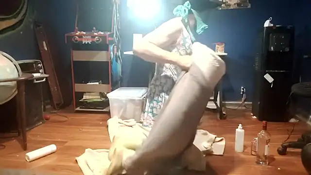 Snapshot of BJSchlect chatting on 02/23/25, 03:45 BJSchlect online show from 02/23/25, 03:45