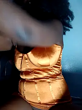 Snapshot of smartdollie chatting on 09/11/25, 11:27 smartdollie online show from 09/11/25, 11:27