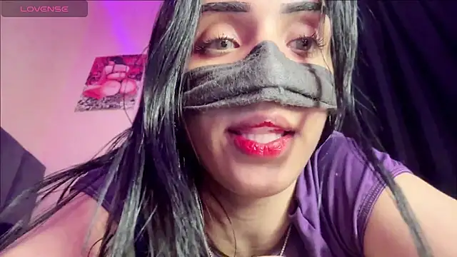 Snapshot of ---sophia--- chatting on 04/16/26, 10:23 ---sophia--- online show from 04/16/26, 10:23