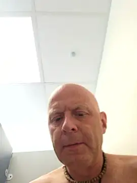 Alwaysreadysex69 online show from 05/18/26, 02:01