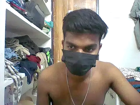 Snapshot of Bangalore_boy29 chatting on 11/20/25, 03:56 Bangalore boy29 online show from 11/20/25, 03:56