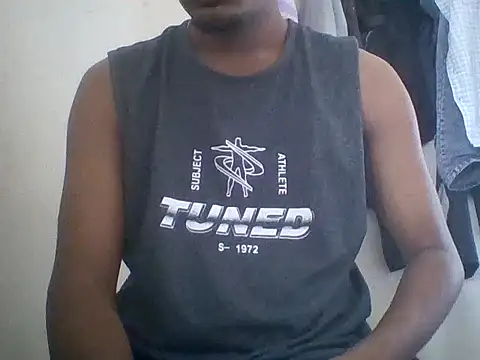 Snapshot of Bangalore_boy29 chatting on 05/13/26, 03:15 Bangalore boy29 online show from 05/13/26, 03:15