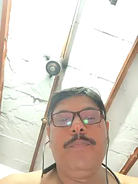 Srmotrs online show from 10/23/25, 07:01