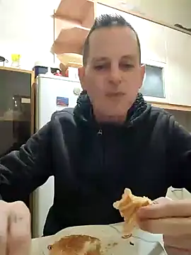 Snapshot of SperMaster_dom chatting on 02/09/25, 09:49 SperMaster dom online show from 02/09/25, 09:49