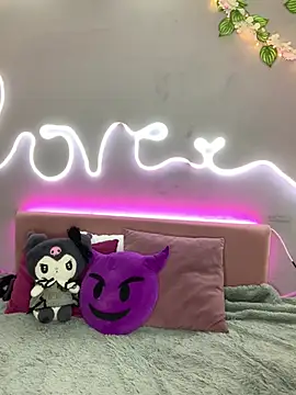 Snapshot of YouliteSllut2 chatting on 03/05/25, 02:57 YouliteSllut2 online show from 03/05/25, 02:57