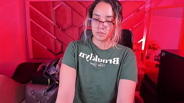 Olivia Fox69 online show from 02/08/26, 03:54