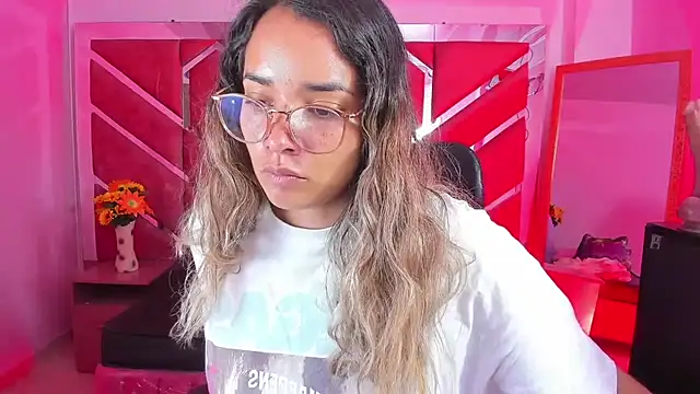 Olivia Fox69 online show from 05/13/26, 04:21