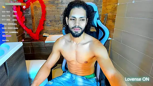 Snapshot of Amir_Abdull chatting on 03/06/25, 12:32 Amir Abdull online show from 03/06/25, 12:32