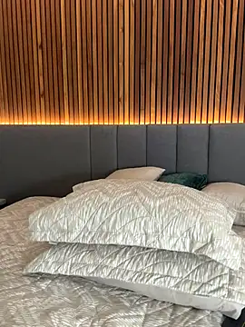 EmiilyAdams  online show from 11/04/25, 10:09