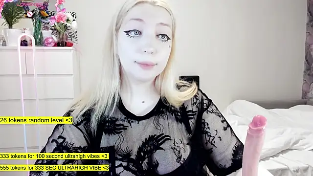 aya katana online show from 03/19/25, 05:52