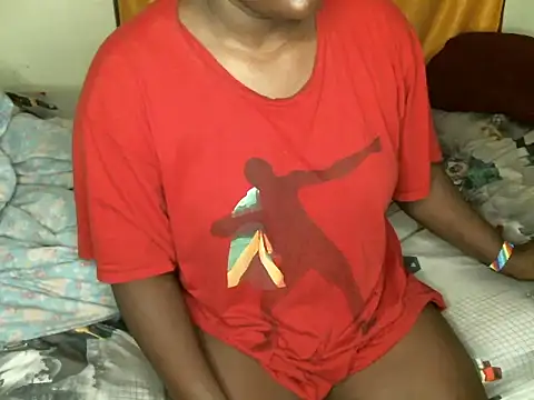 Snapshot of Blackqueen341 chatting on 11/07/25, 10:37 Blackqueen341 online show from 11/07/25, 10:37