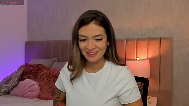 Victoria romanox online show from 02/11/25, 02:46