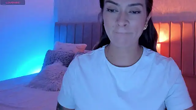 Victoria romanox online show from 03/03/25, 12:59