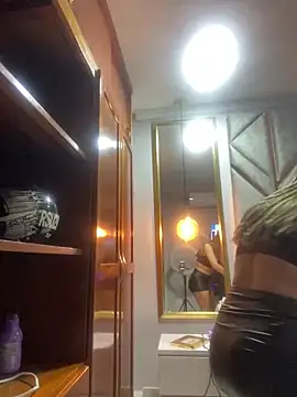 Emma-Conti online show from 03/07/25, 12:56