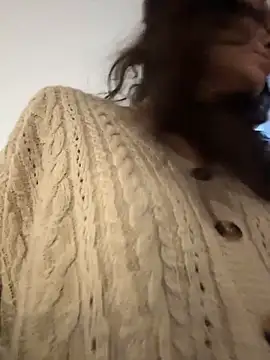 BeautifulMesss online show from 04/30/26, 02:01