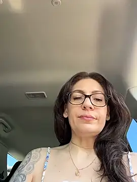 BeautifulMesss online show from 06/15/26, 03:58