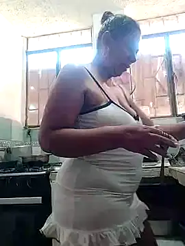 Snapshot of sorbetico_perverse chatting on 12/28/24, 12:56 sorbetico perverse online show from 12/28/24, 12:56