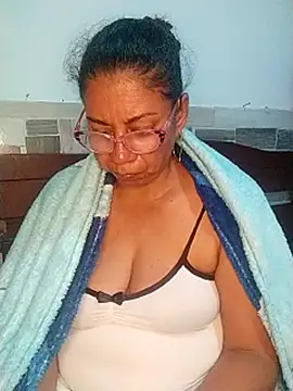 Snapshot of sorbetico_perverse chatting on 02/10/25, 09:15 sorbetico perverse online show from 02/10/25, 09:15