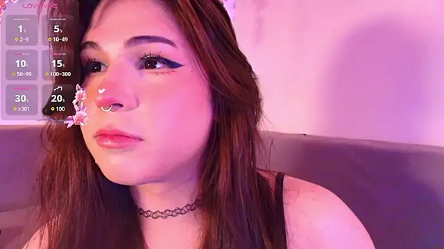 Snapshot of Yuri_Stars chatting on 01/13/26, 05:13 Yuri Stars online show from 01/13/26, 05:13