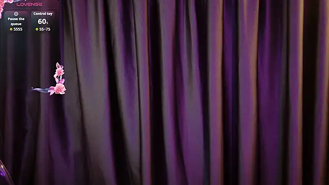 Snapshot of Yuri_Stars chatting on 03/08/26, 05:33 Yuri Stars online show from 03/08/26, 05:33